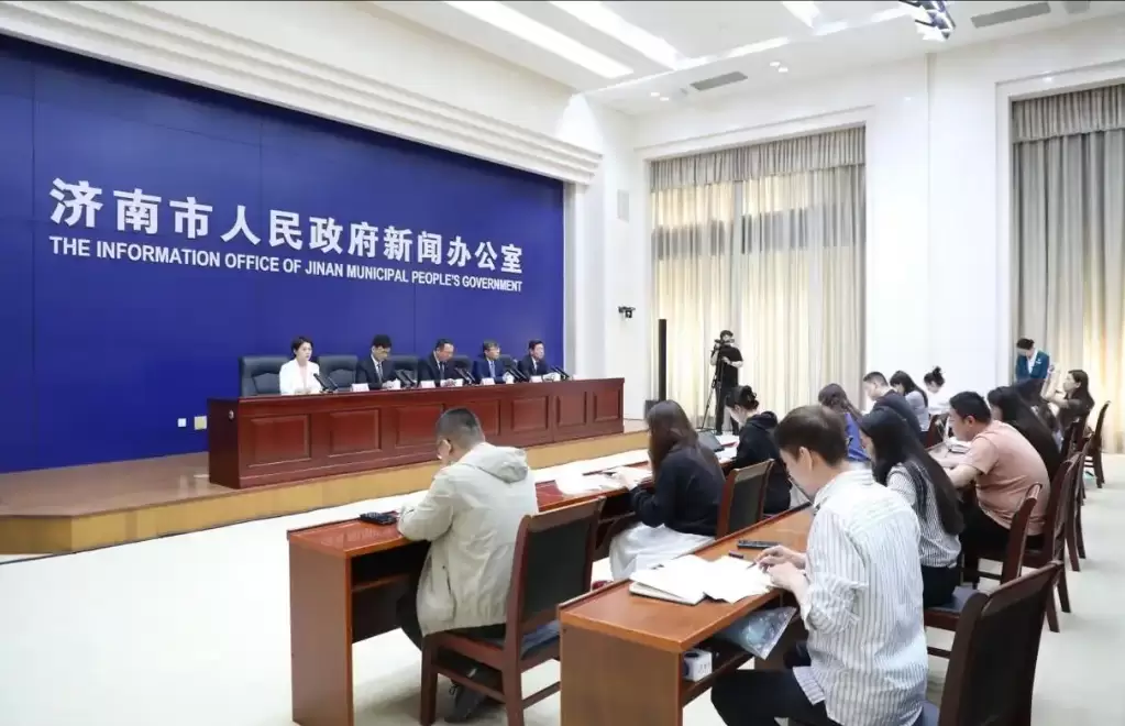 济南全市停车一张网，停车统一支付系统 逐步实现“一网通管”“无感支付”